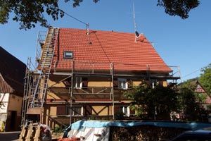 [Bild einer von uns durchgef&uuml;hrten Dachsanierung]